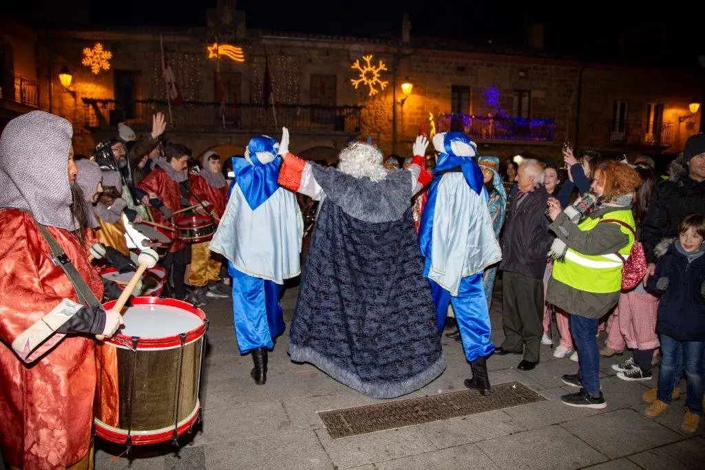 Cabalgata Reyes Magos Salas de los Infantes_8