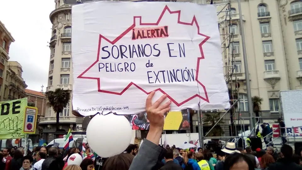 55939784_1933431853451252_4921033606312230912_n