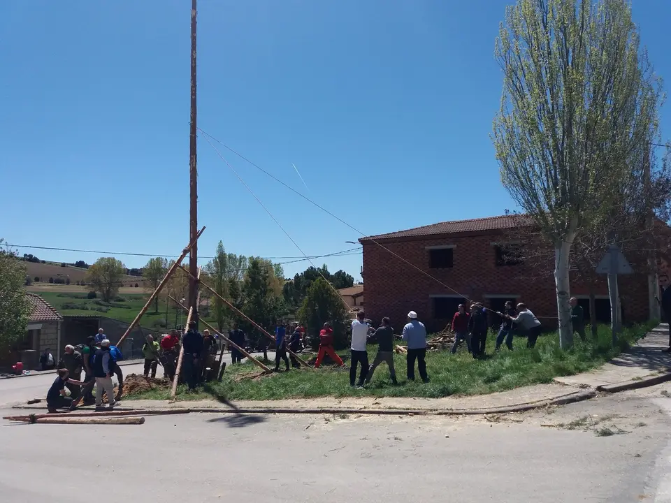 59381104_849023372104058_2228533267173212160_o