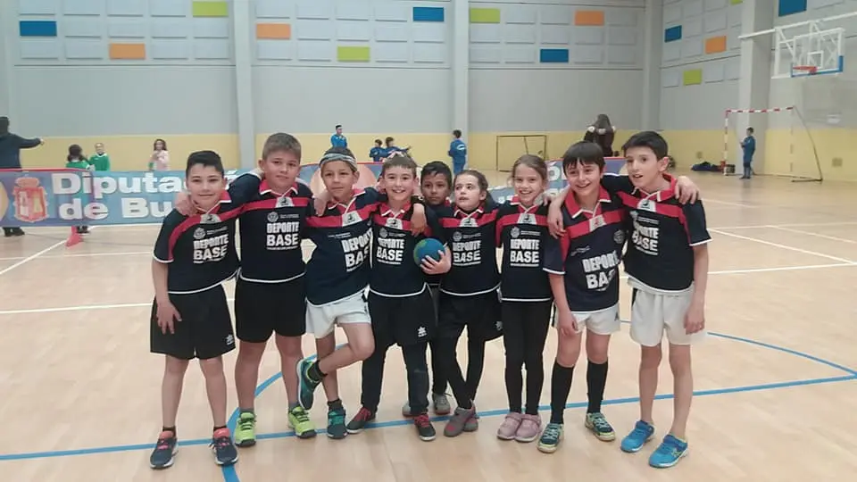 87452662_2964568066936832_221365298790400000_n