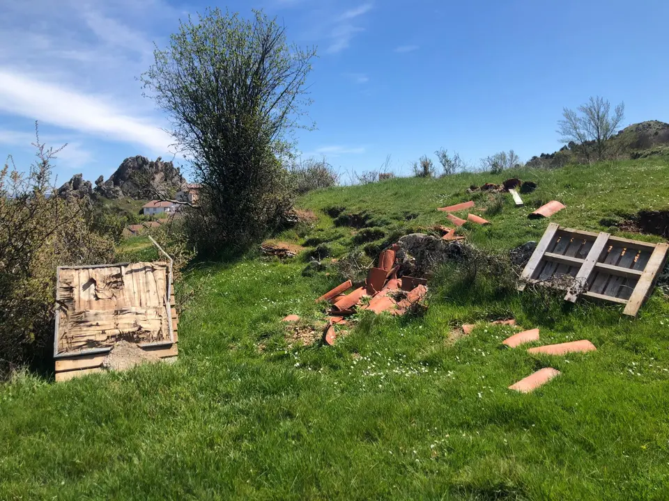 BASURA EN PINILLA DE LOS BARRUECOS