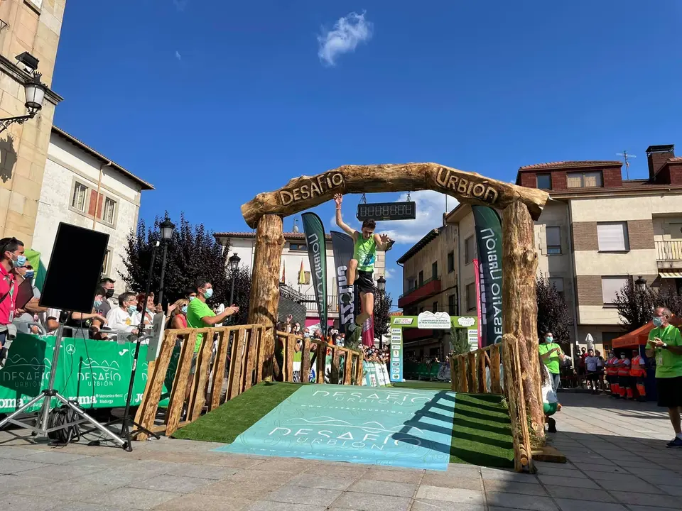 241347339_4182621158515813_1438405315616235413_n - copia