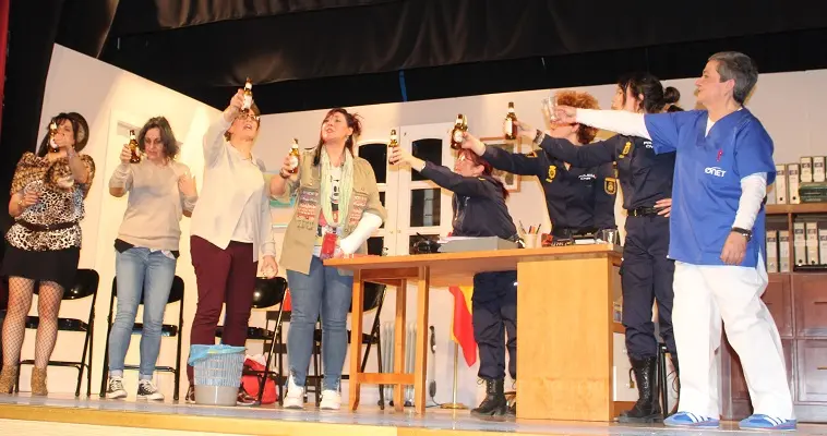 COMEDIA SAN LEONARDO 2022 (4)