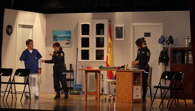 COMEDIA SAN LEONARDO 2022 (15)