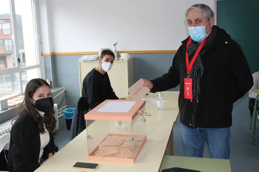 Votación alcalde de Navaleno