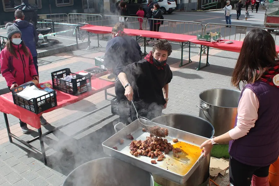 MATANZA DEL CERDO NAVALENO 2022 (9)