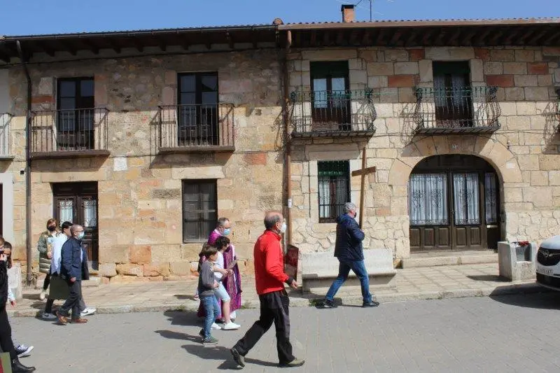 SEMANA SANTA NAVALENO 2022 (8)