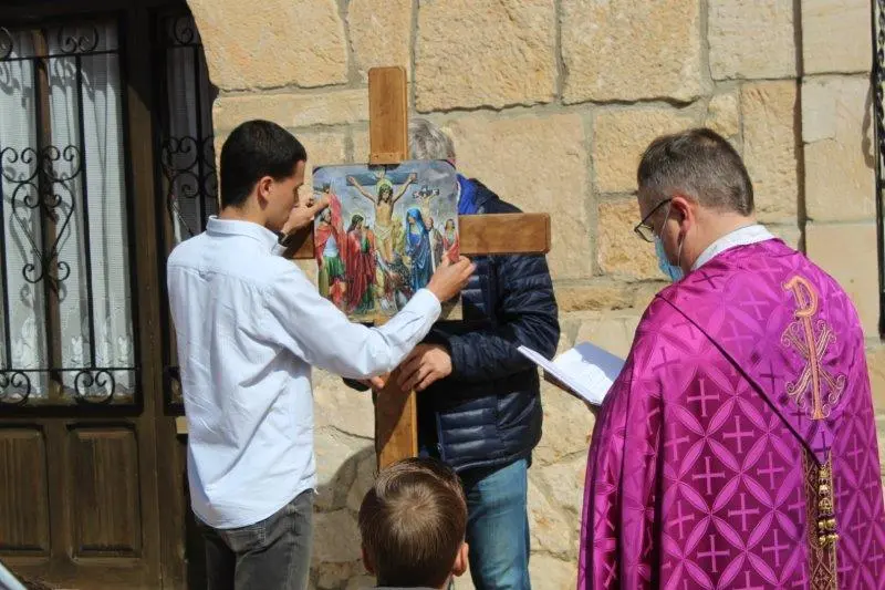 SEMANA SANTA NAVALENO 2022 (9)