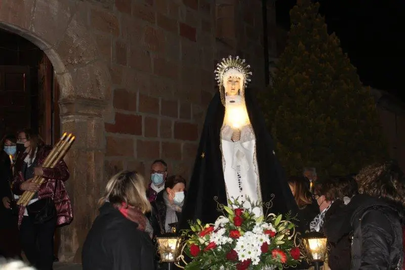 SEMANA SANTA NAVALENO 2022 (20)