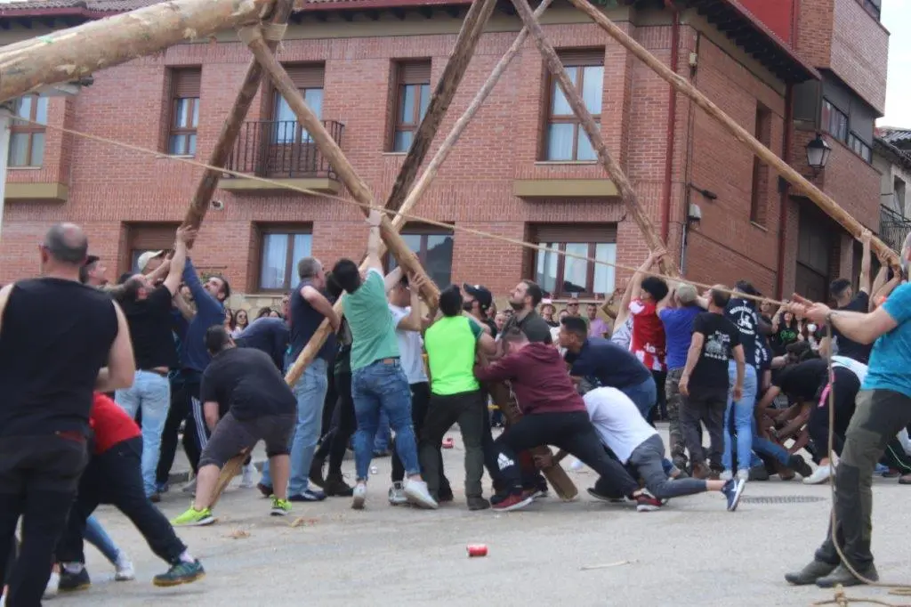 PINGADA EN SAN LEONARDO (14)