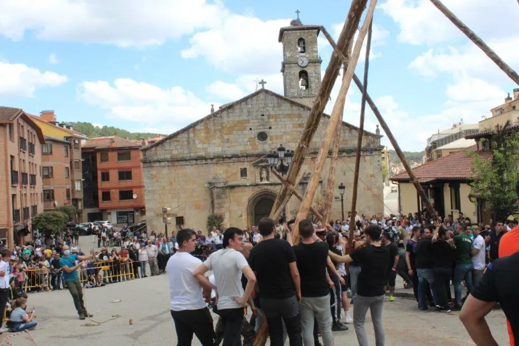 PINGADA EN SAN LEONARDO (21)