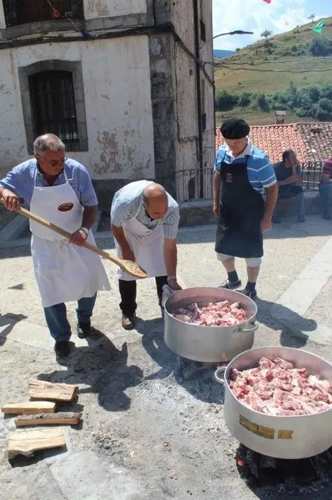 FIESTAS MONTENEGRO (3)