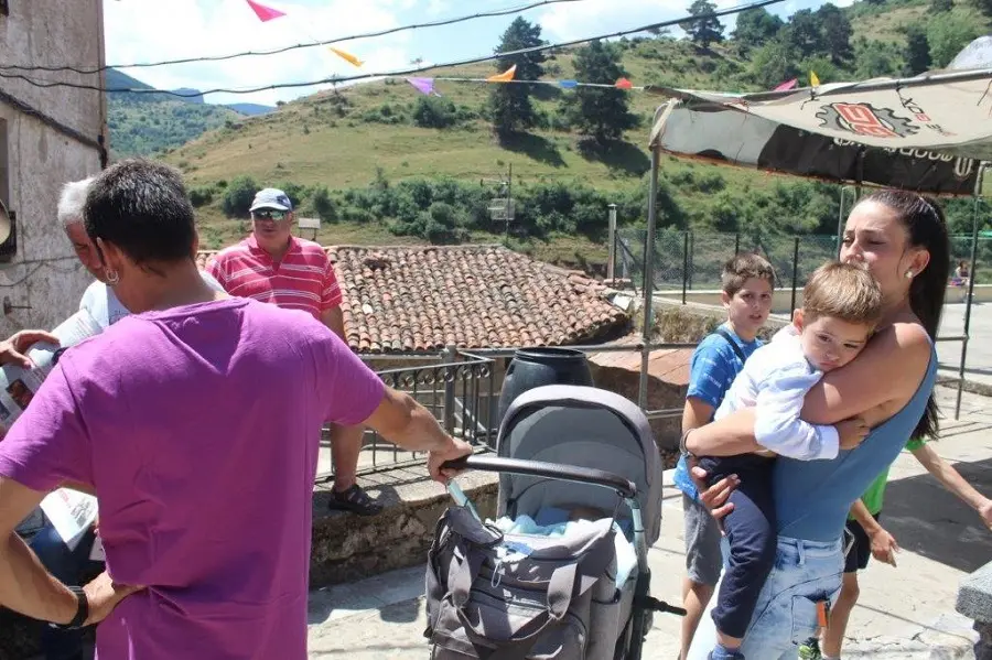 FIESTAS MONTENEGRO (5)