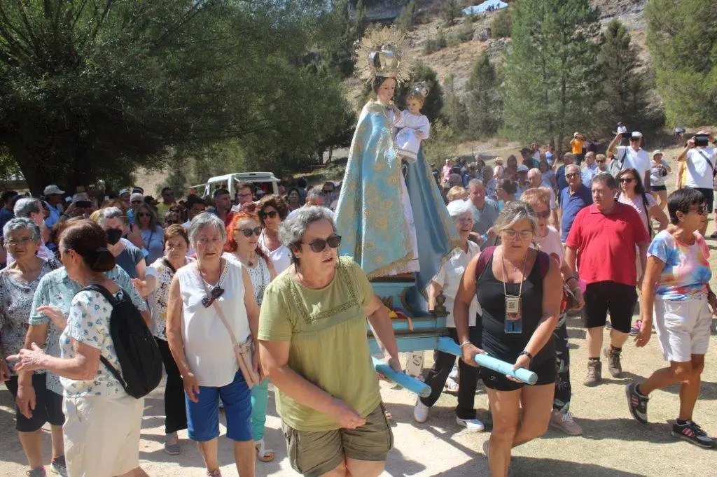 ROMERÍA CAÑÓN DEL RÍO LOBOS (5)