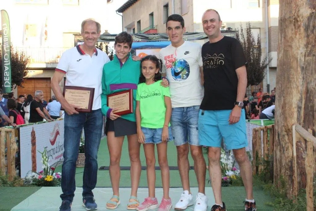 HOMENAJE ATLETAS Y CORREDORES (38)
