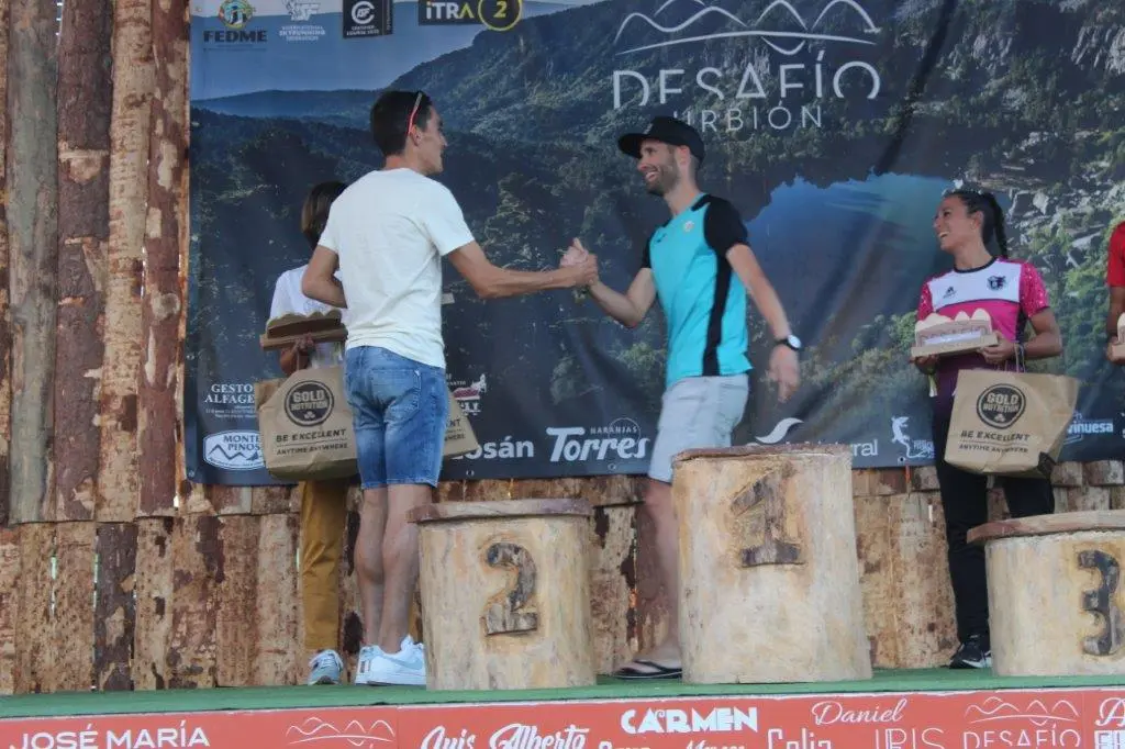 HOMENAJE ATLETAS Y CORREDORES (58)