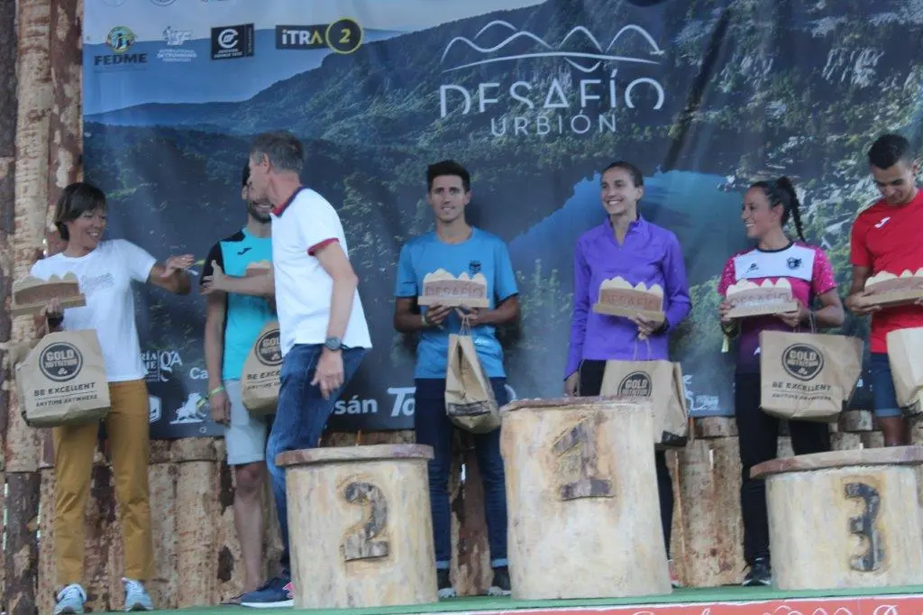 HOMENAJE ATLETAS Y CORREDORES (64)