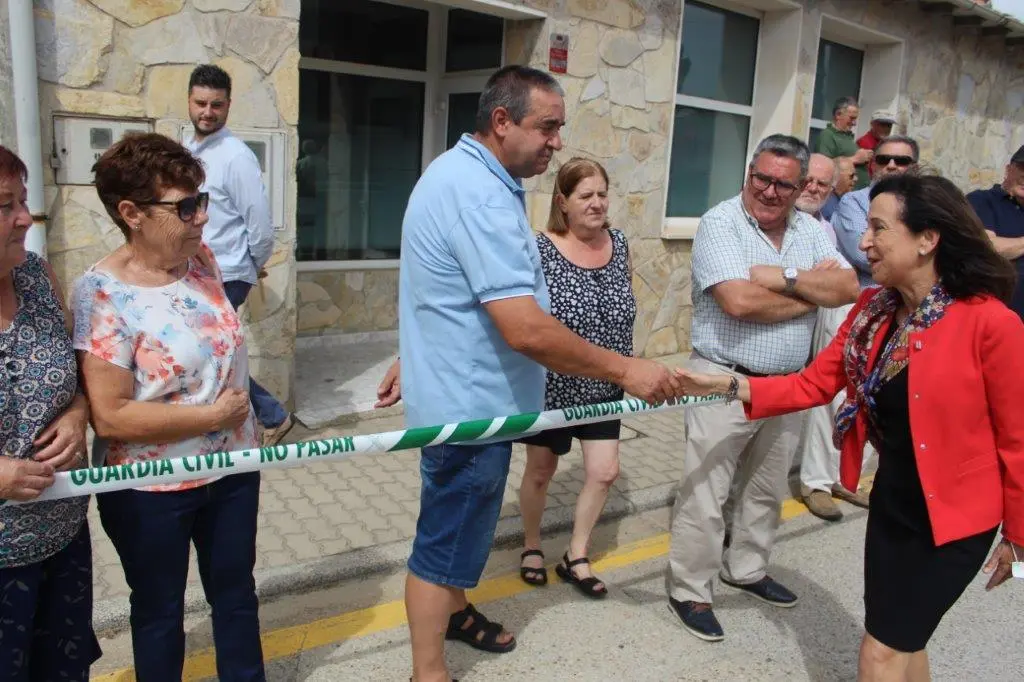 LA MINISTRA EN NAVALENO (35)