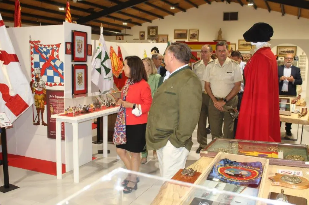 LA MINISTRA EN NAVALENO (48)