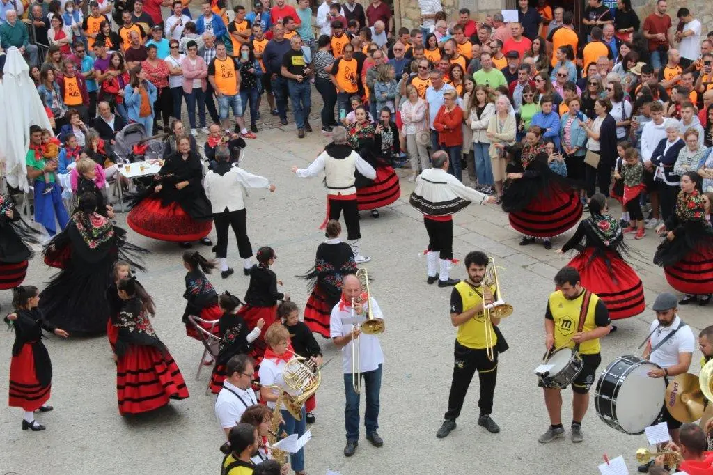 ARRANQUE FESTIVO EN DURUELO (18)