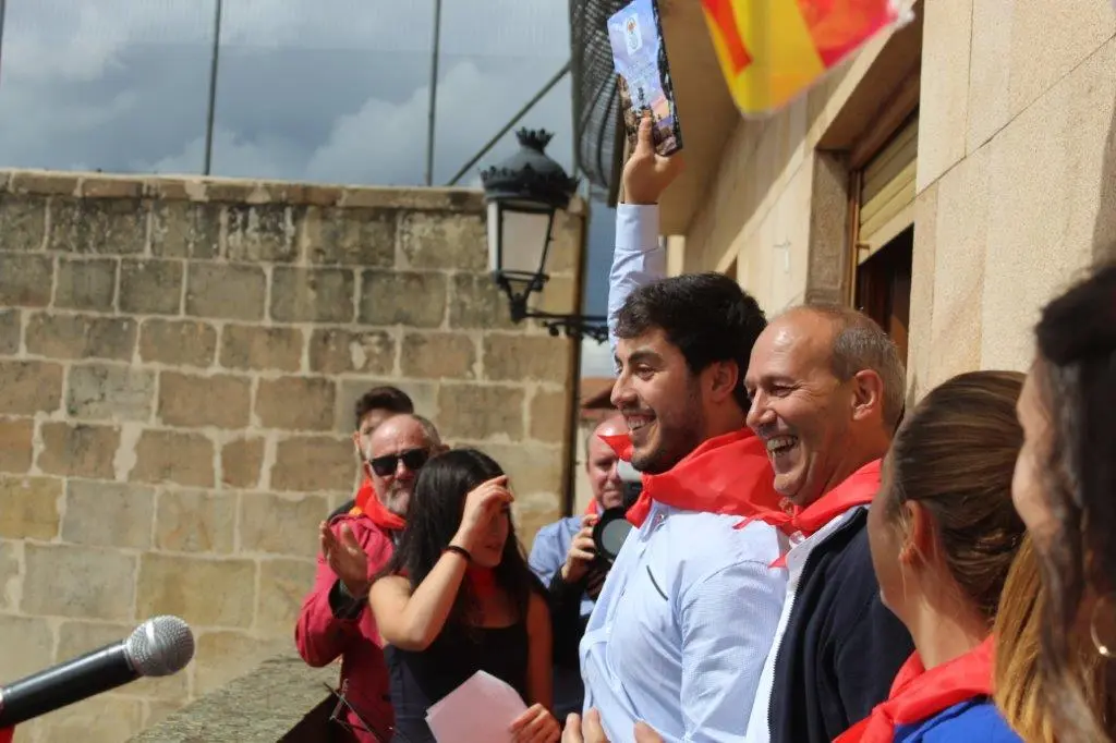 ARRANQUE FESTIVO EN DURUELO (89)