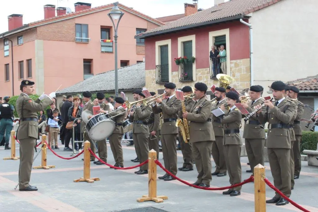 JURA DE BANDERA (143)