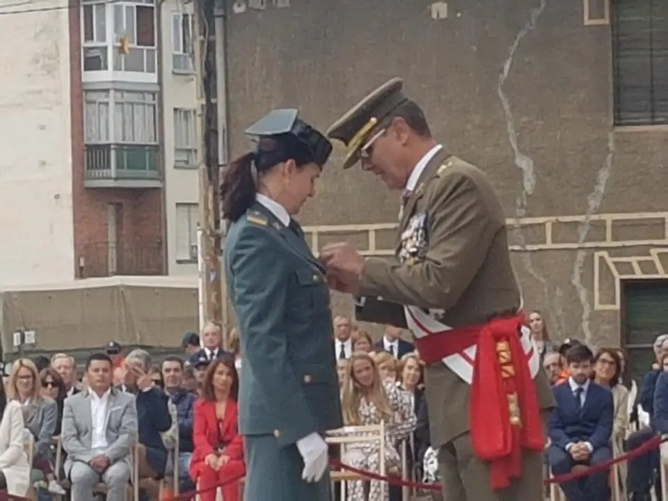 JURA DE BANDERA EN NAVALENO (4)