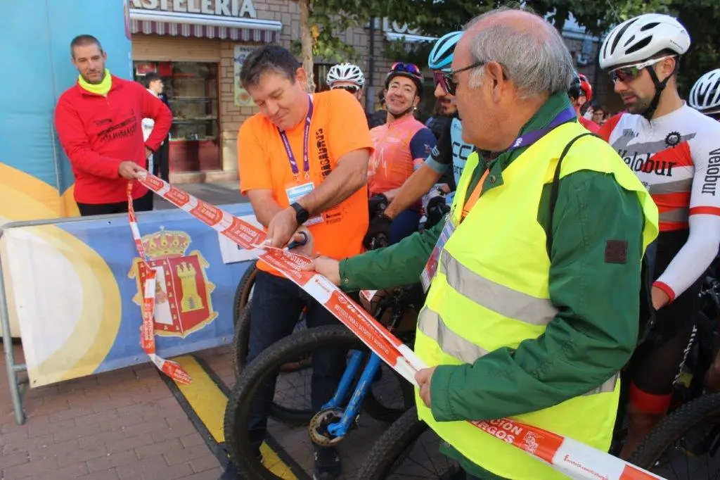 DEMANDASAURUS 2022 (22)