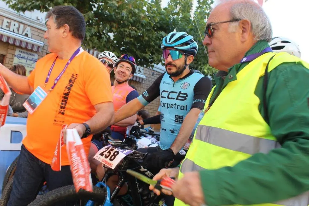 DEMANDASAURUS 2022 (25)