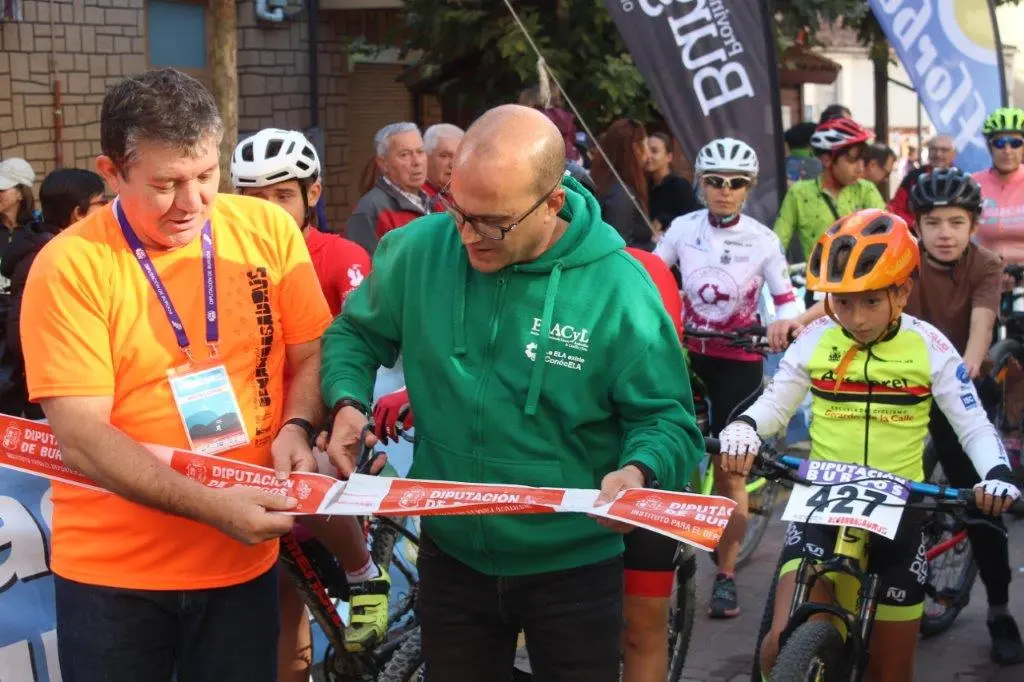 DEMANDASAURUS 2022 (84)