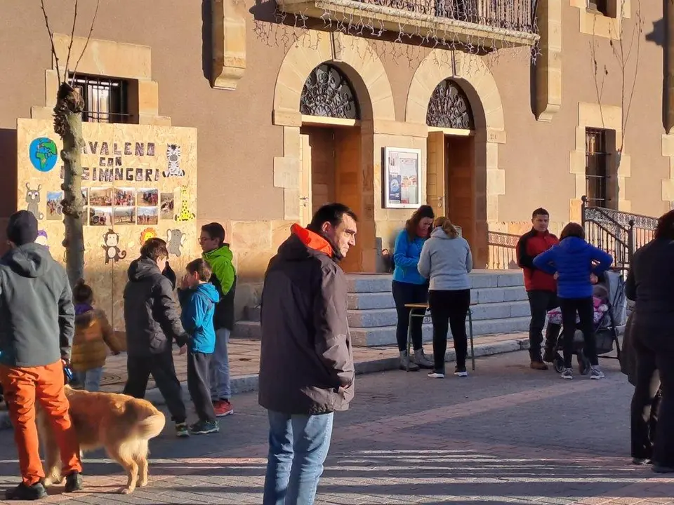 MARCHA SOLIDARIA EN NAVALENO (1)