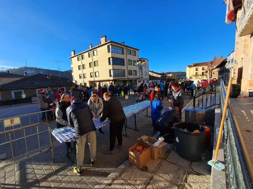MARCHA SOLIDARIA EN NAVALENO (5)