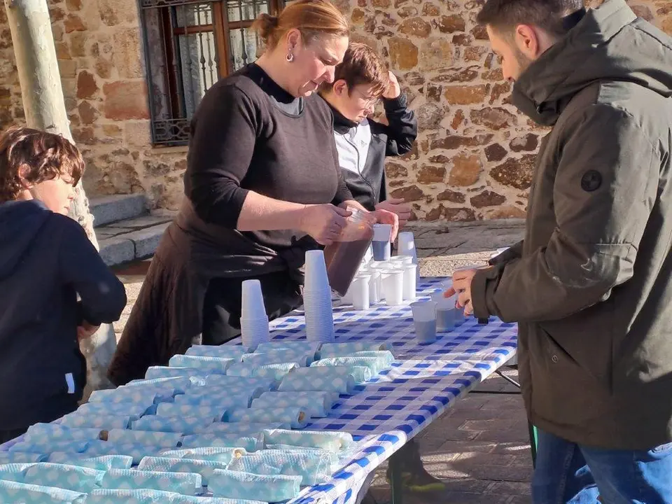 MARCHA SOLIDARIA EN NAVALENO (6)