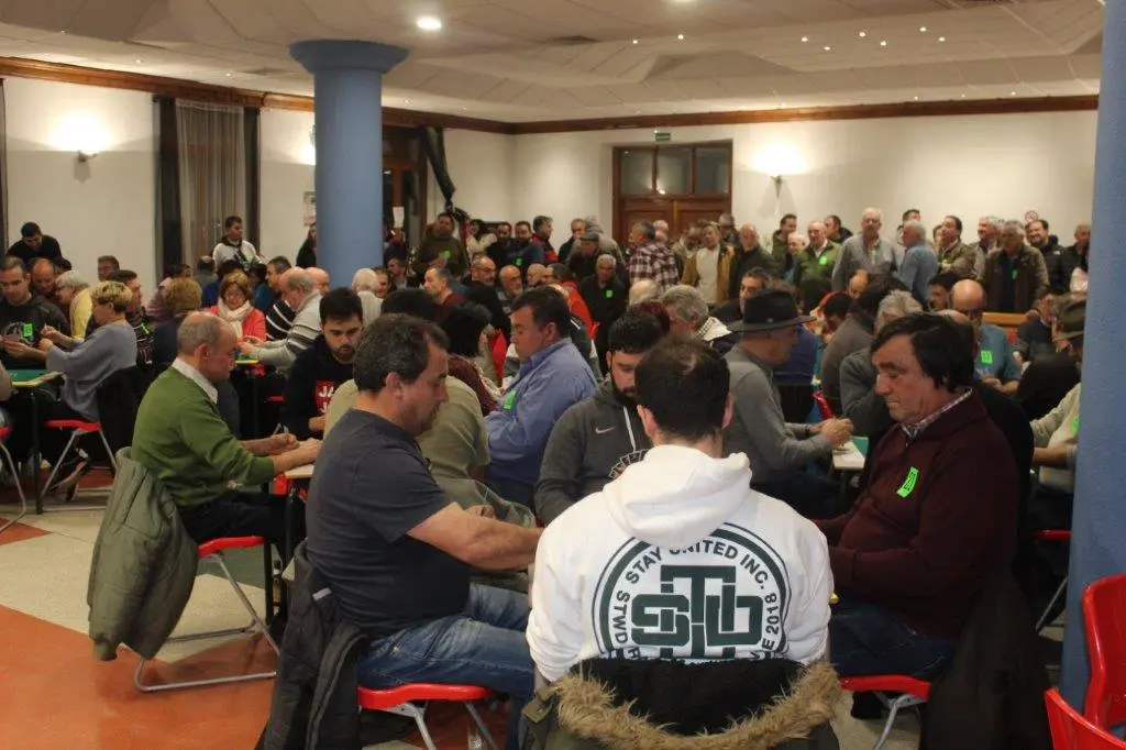 XIV CAMPEONATO DE GUIÑOTE (5)