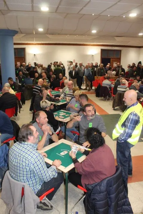 XIV CAMPEONATO DE GUIÑOTE (8)