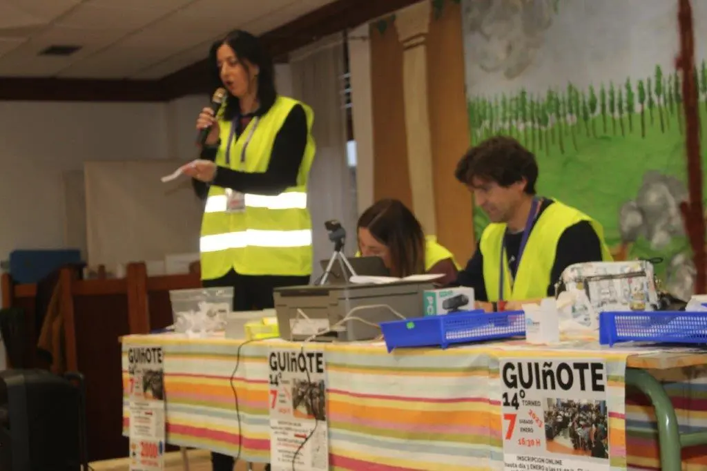 XIV CAMPEONATO DE GUIÑOTE (15)