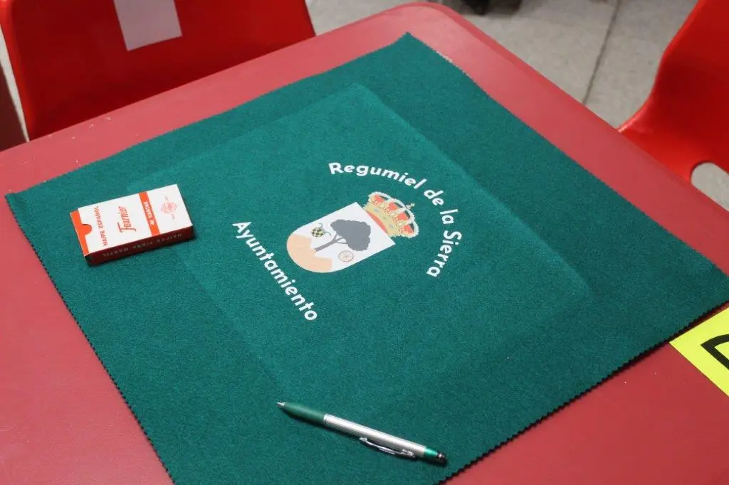 XIV CAMPEONATO DE GUIÑOTE (17)