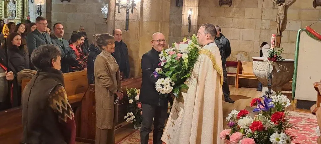 OFRENDA FLORAL A CANDELAS EN QUINTANAR (14)