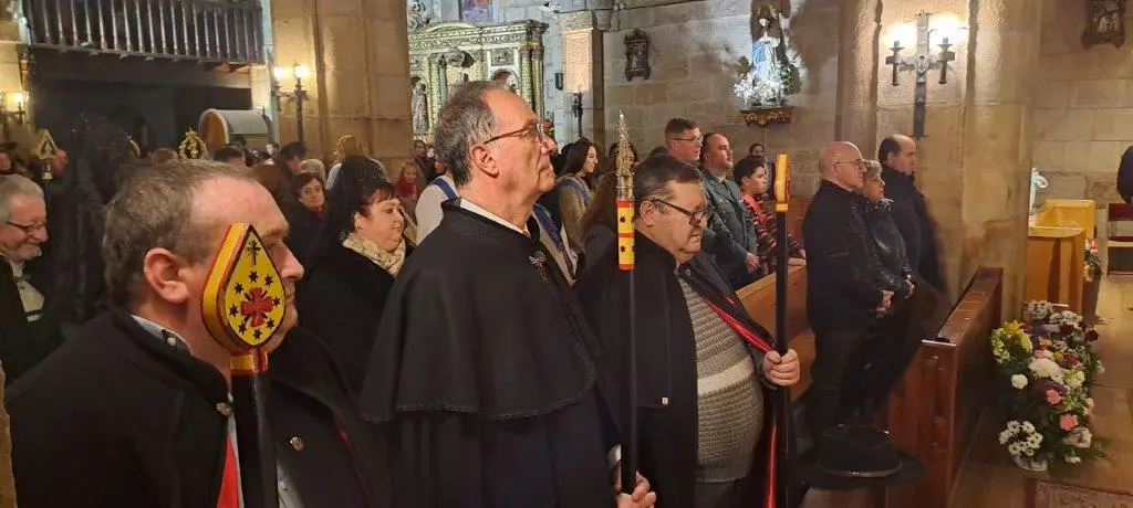OFRENDA FLORAL A CANDELAS EN QUINTANAR (16)