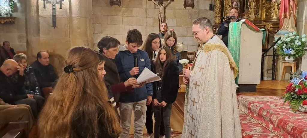 OFRENDA FLORAL A CANDELAS EN QUINTANAR (51)