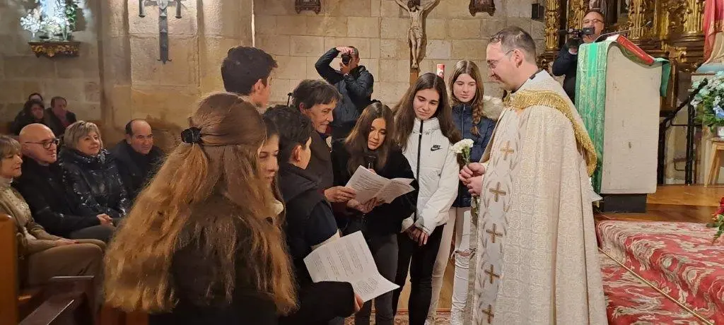 OFRENDA FLORAL A CANDELAS EN QUINTANAR (52)