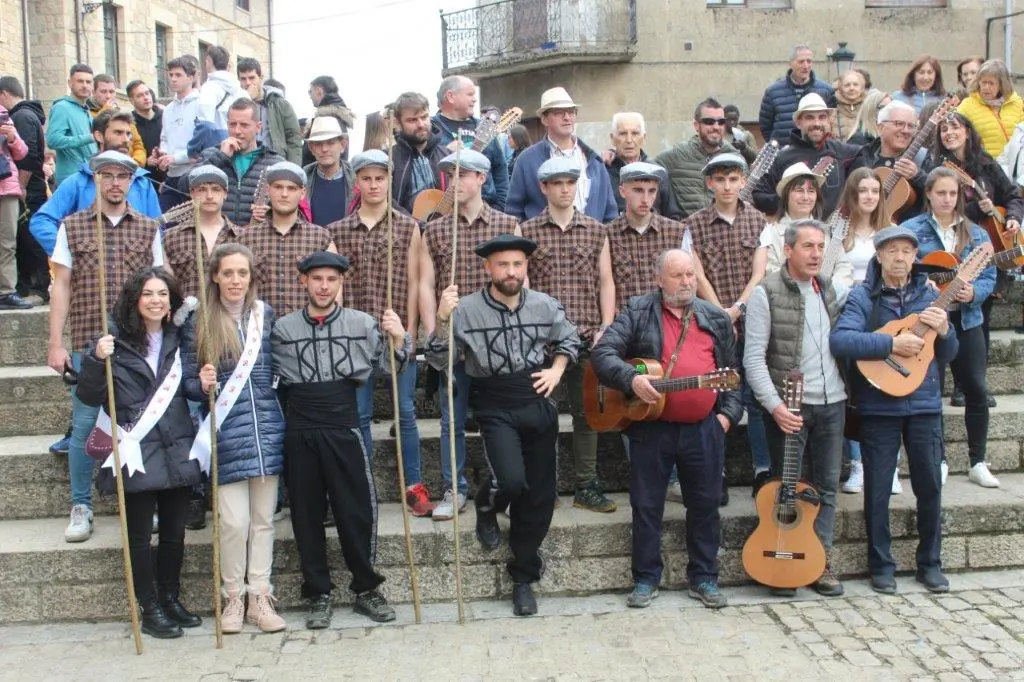 RONDA CARNAVAL DURUELO (16)