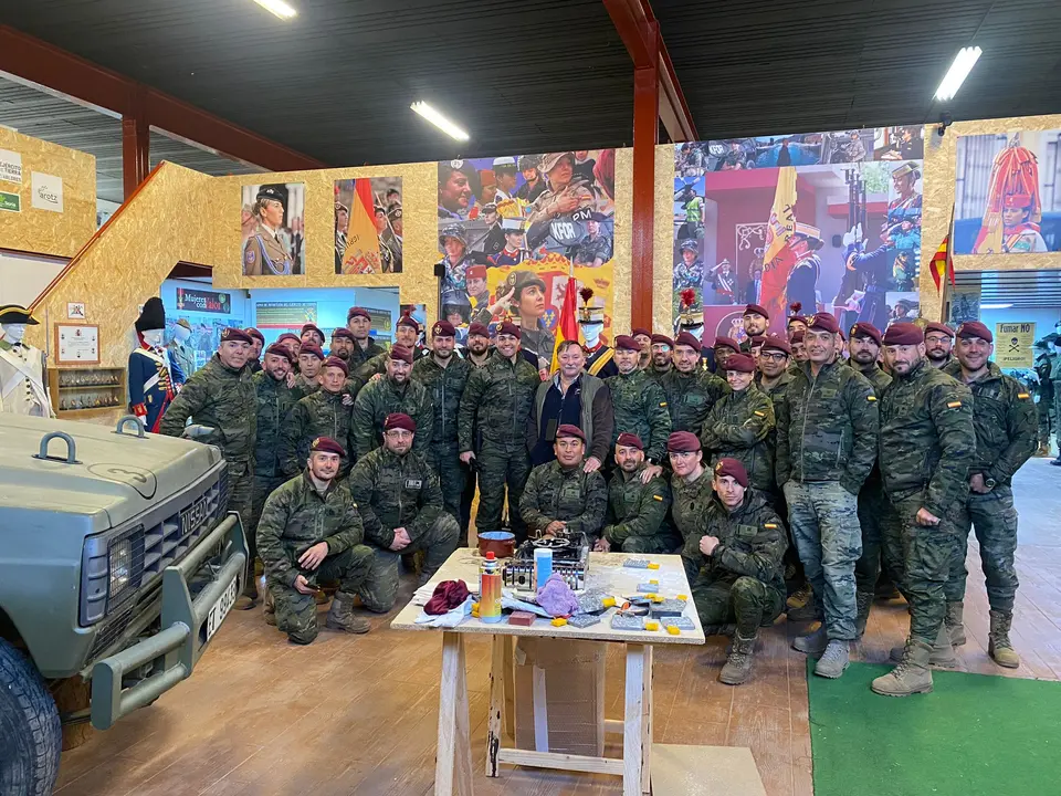 VISITA A LA SALA RETÓGENES (1)