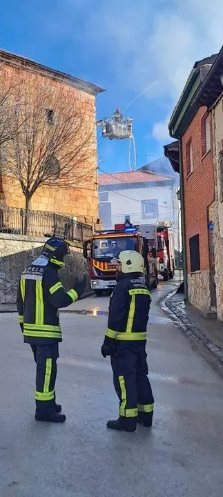 INCENDIO EN CABREJAS DEL PINAR (7)