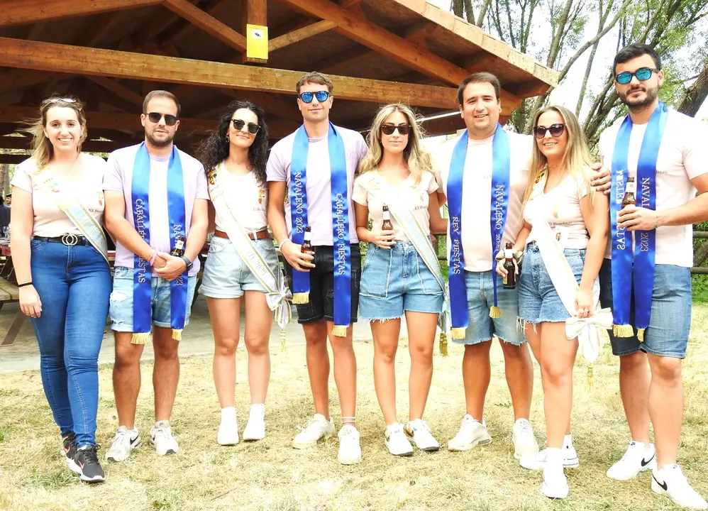 NAVALENO POR FIESTAS (36)