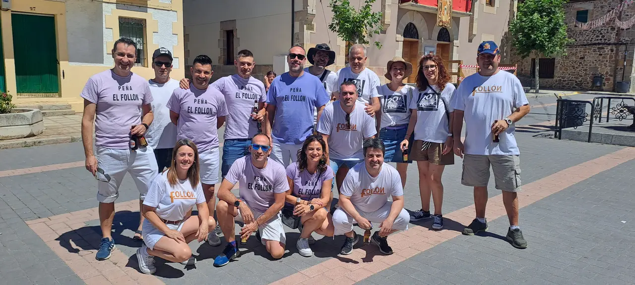 NAVALENO POR FIESTAS (37)