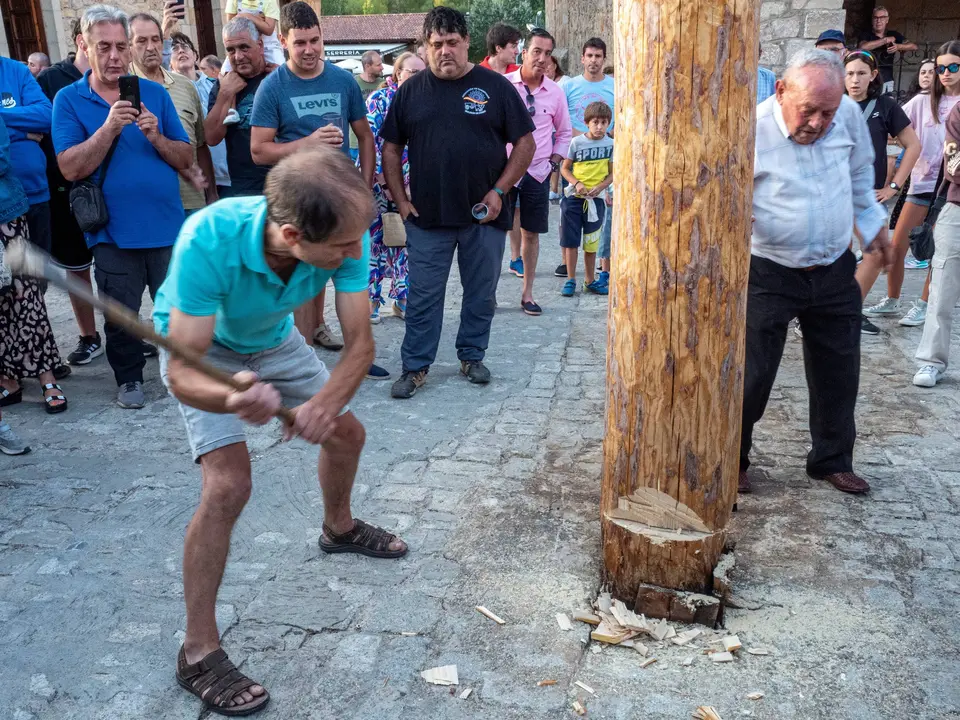 P826006626 de agosto de 2023. Tirada del Mayo. Molinos de Duero. Foto Ángel Leiva