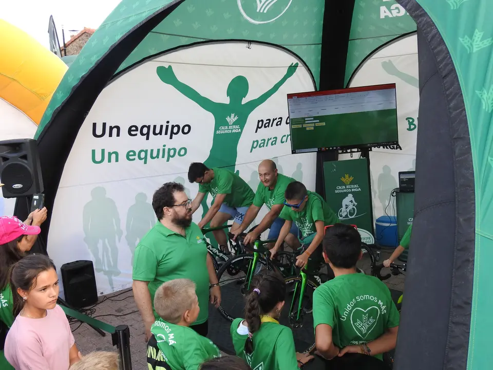 EN LA FAN ZONE SOLIDARIA DE VINUESA (19)