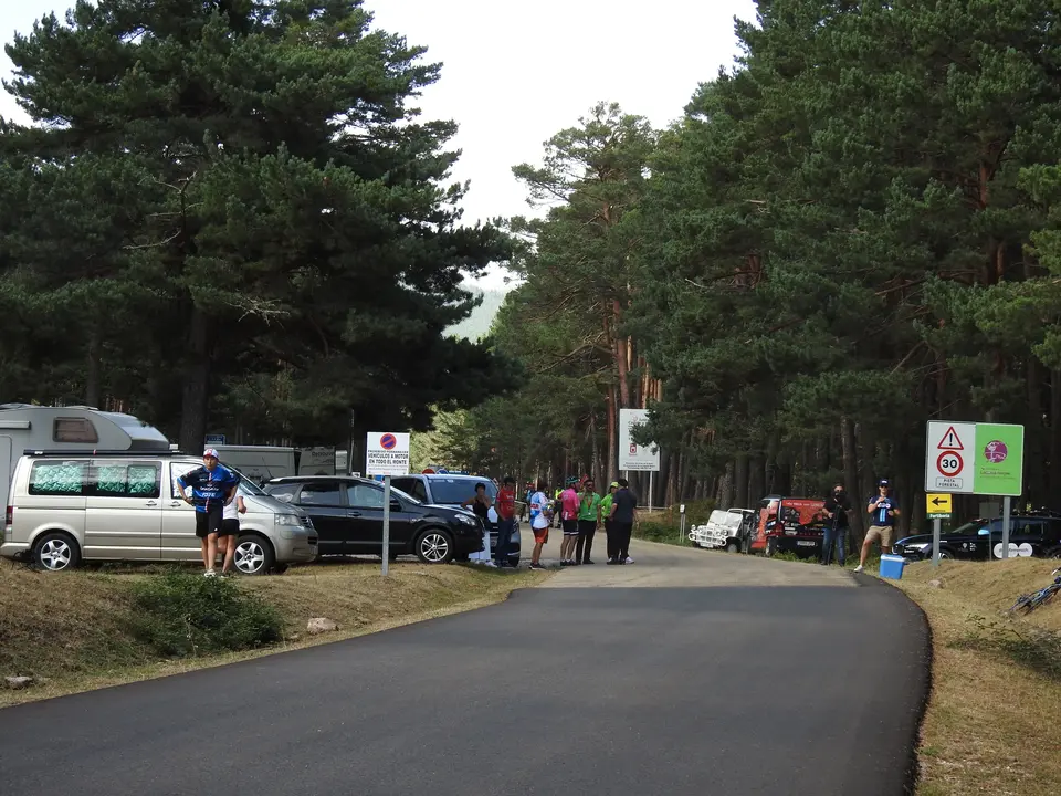 HACIA EL RASO DE LAS PINADAS (2)