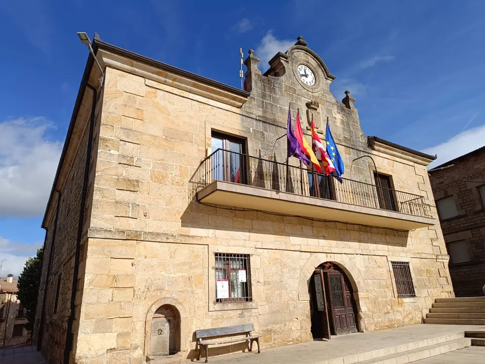 Ayuntamiento de Canicosa de la Sierra (12)